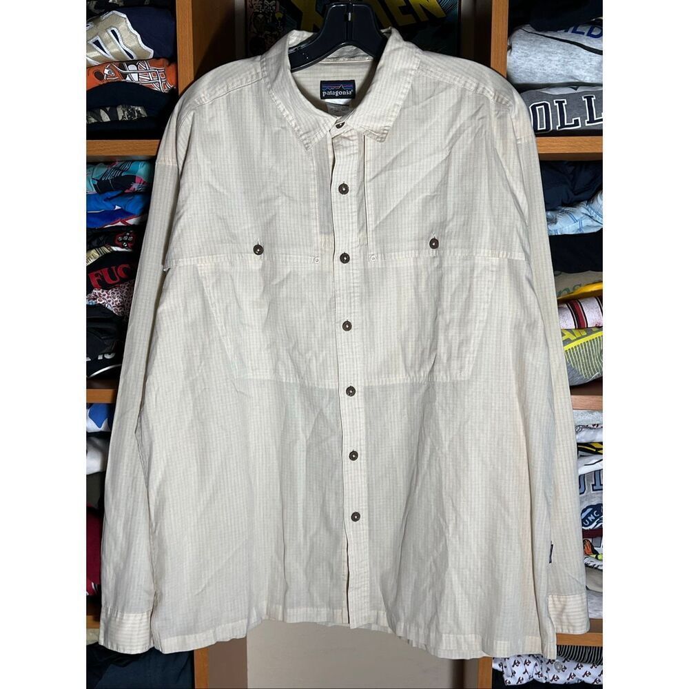 Patagonia Men's Long-Sleeved Island Hopper Shirt Large